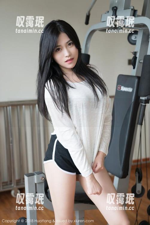 HuaYang花漾-小海臀Rena HuaYang花漾 - 小海臀Rena的护士角色扮演:眼睛根本停不下来!