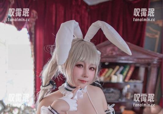 KANEKO_咔喵的蕾丝写真集，翻阅之间，竟让我感受到一丝难以言说的暧昧。