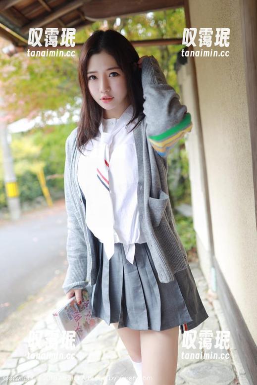 MFStar模范学院 - 婠婠么最新睡衣写真，清新又带点小调皮，这感觉…可以多停留一会儿。