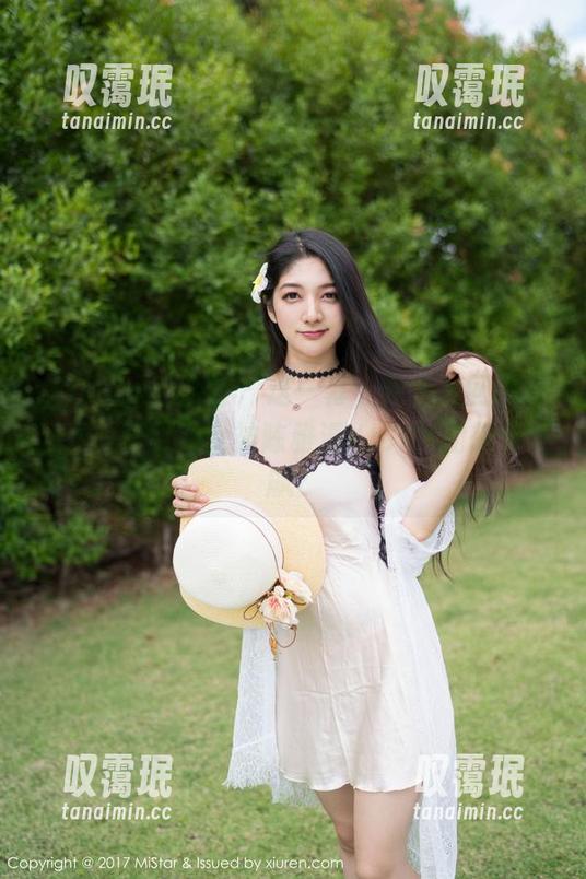 MiStar魅妍社-陈雅漫VICKY MiStar魅妍社 - 这一幕,我怎么回事在观看写真时对女神陈雅漫VICKY的想象狂飙?