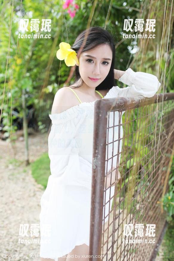 MyGirl美媛馆 - 糯美子MINIbabe的私拍真的有种魔力，这条连衣裙瞬间变成了风情万种的美图，让我无限遐想。