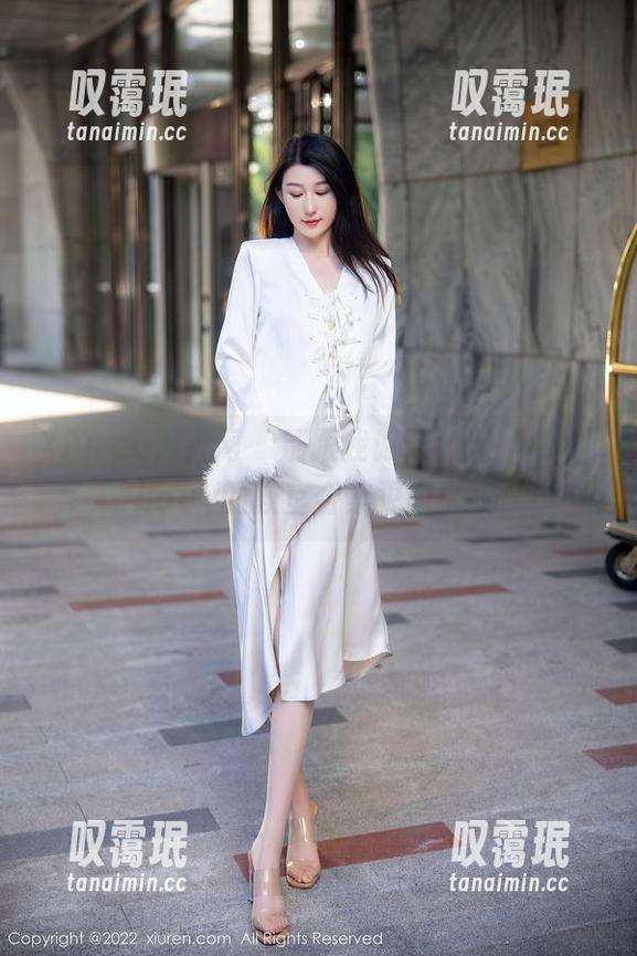 Xiuren秀人网-Suki_baby Xiuren秀人网 - 别跟我讨论知识,Suki_baby的教室合集更吸引我!