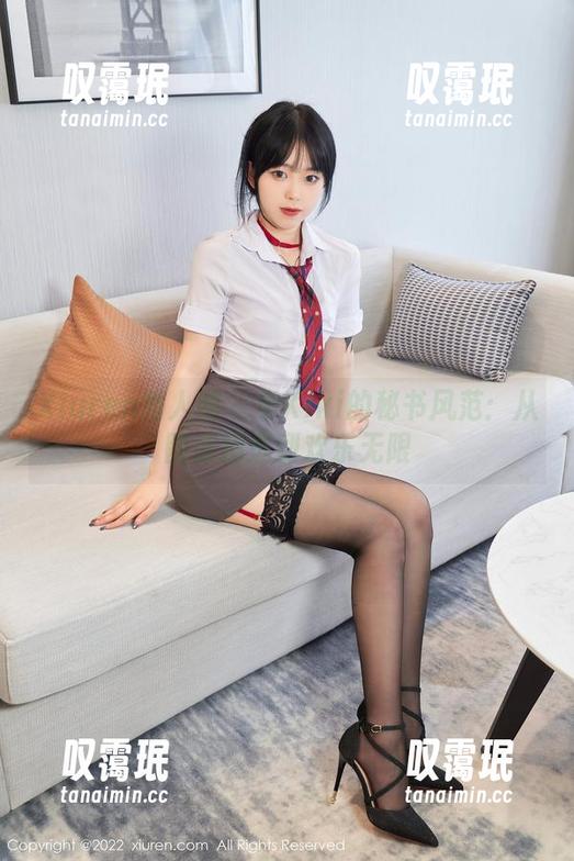 Xiuren秀人网-小Kiki Xiuren秀人网 - 小Kiki的秘书风范:从图库精选到欢乐无限