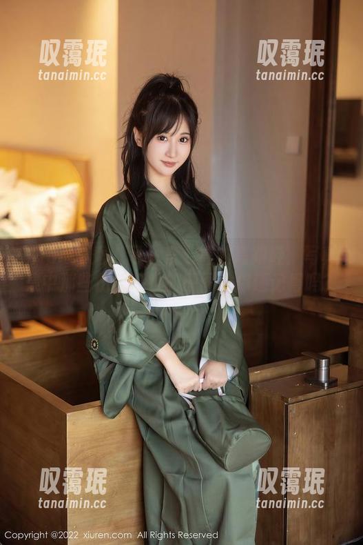 Xiuren秀人网-李七喜 Xiuren秀人网 - 李七喜的高跟鞋:写真集中那些仿佛呼吸的原图,你还记得吗?