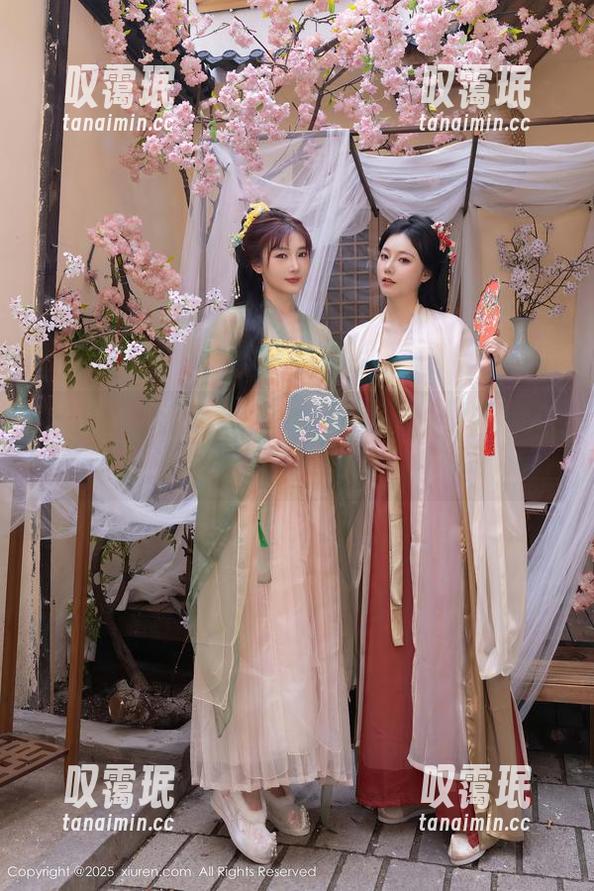 Xiuren秀人网-李七喜 Xiuren秀人网 - 让你流口水的福利:李七喜的厨娘写真大揭秘