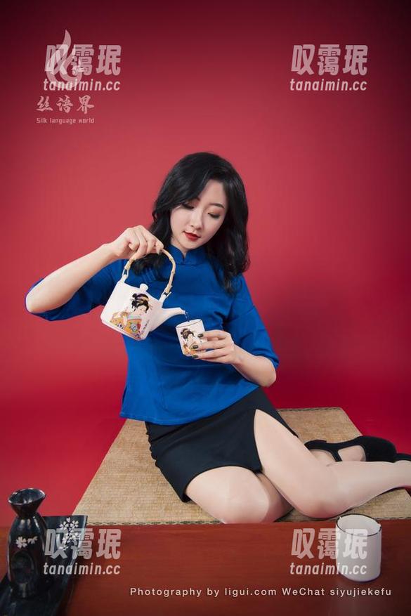 丽柜-允儿 丽柜 - 允儿在丝袜中的轻舞飞扬蟊高清美图抓住每一个瞬间