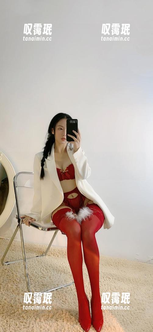 微密圈 - 俏妞t写真大赏：身材展示与网盘的神秘链接