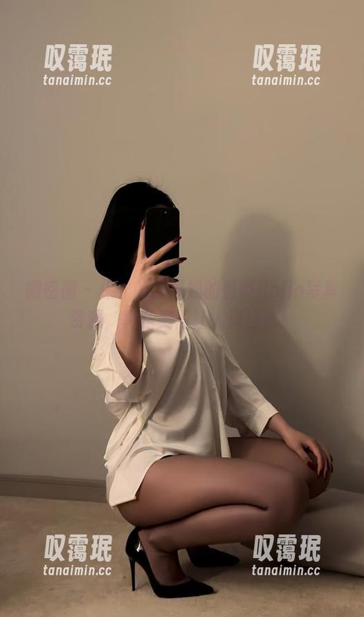 保守的二舅妈 微密圈 - 保守的二舅妈的香香jiojio写真资源,真是美得让人流口水!