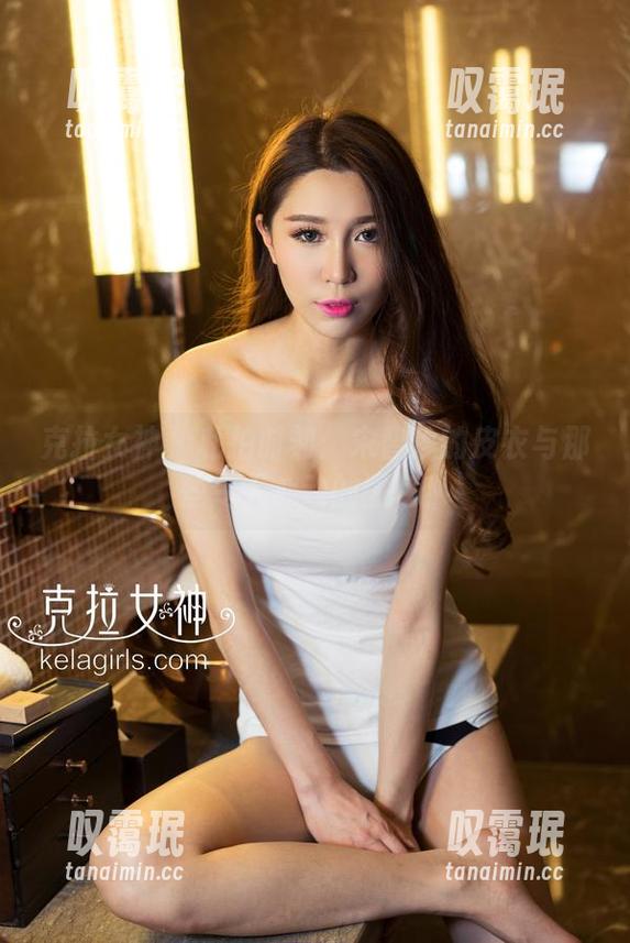 克拉女神-宋智珍 克拉女神 - 私拍时刻:宋智珍的皮衣与那些令人心动的图包!