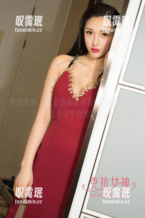 克拉女神-菲菲 克拉女神 - 教室里藏着菲菲的美图,快来翻开这个图包!