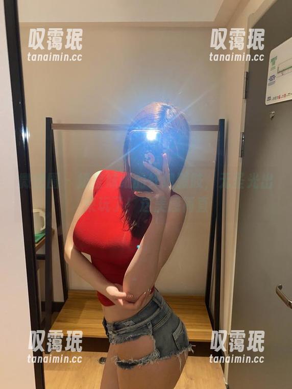 微密圈 - 奶宝妹纸的纤细腰肢，无圣光出来玩了！这美感简直
