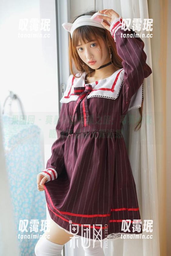 果团网-莫雅淇 果团网 - 莫雅淇的眼镜之旅:写真合集,眼镜背后的无限遐想