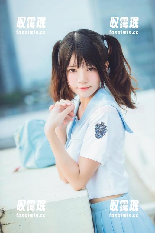 桜桃喵的炙夏套图：感觉仿佛能听见海浪的低语