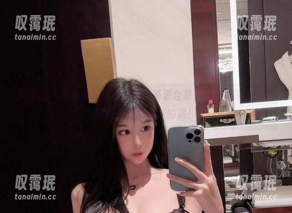 沈汝凡超哇塞 微密圈 - 沈汝凡超哇塞白衬衫高清合集:清新脱俗,连风都想来搭个讽刺的肩!