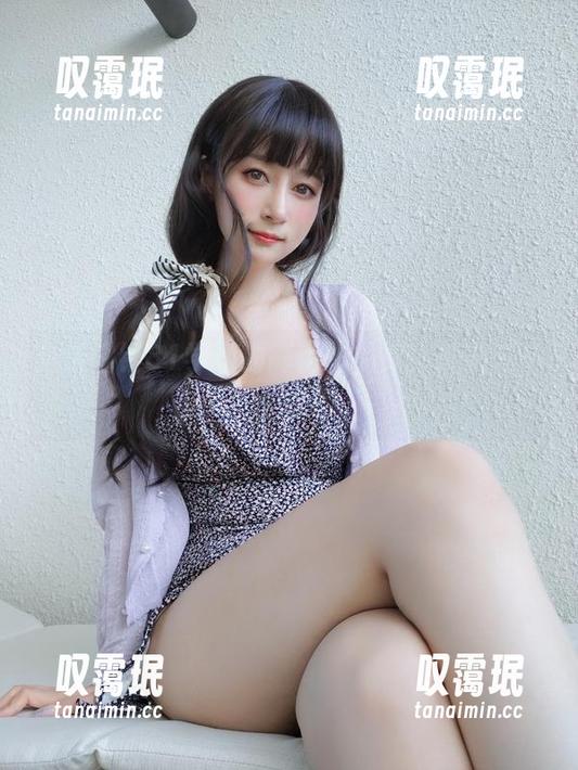 走进白银81学姐的高清作品集，捕捉每一丝温柔
