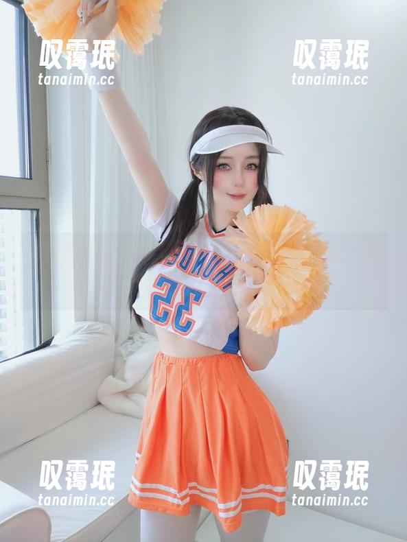 吊胃口的白银81可爱在线，原图来啦，真是有点上头。