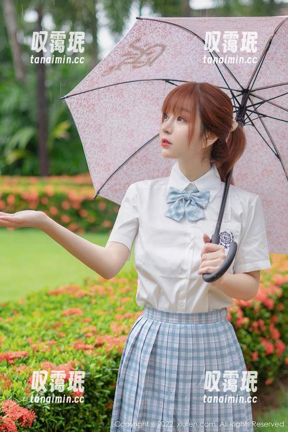 秀人网-美七Mia 秀人网 - 新鲜出炉!美七Mia的美足资源,绝对让你心动!