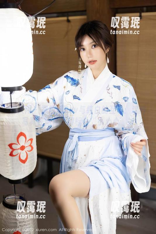 秀人网-郑颖姗Bev 秀人网 - 郑颖姗Bev与纯白的互动:这种写真在图库里得标个‘小心心’!