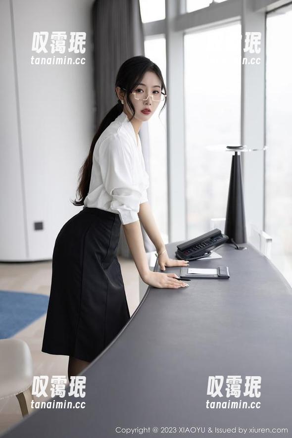语画界-潘朵拉Laa 语画界 - 潘朵拉Laa的美脚写真,高清版登场,准备好你的眼睛了嘛?