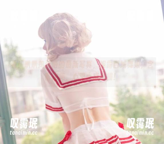 看！趴趴捣蛋陌的最新写真，妮露西域舞娘，含蓄之美，心里小鹿乱撞！